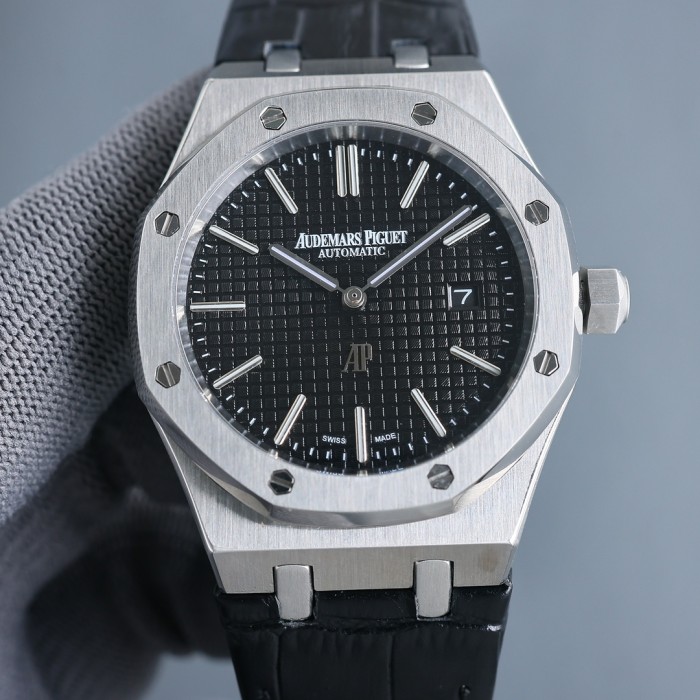 Watches  AudemarsPiguet 323086 size:41*12 mm