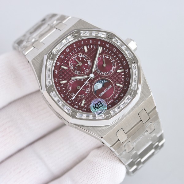 Watches  AudemarsPiguet 323140 size:41*10.4 mm