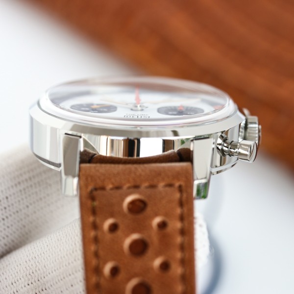 Watches BREITLING 323213 size:41*14.3 mm