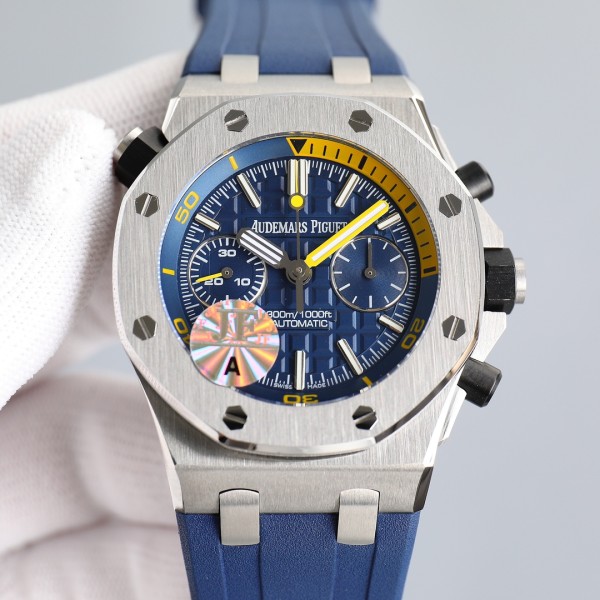 Watches  AudemarsPiguet 323063 size:42 mm