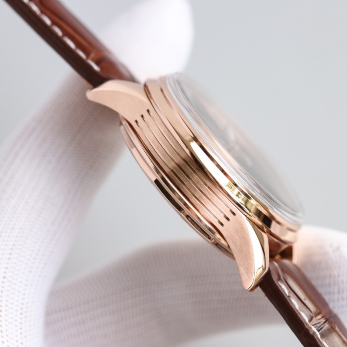 Watches BREITLING 323198 size:42 mm