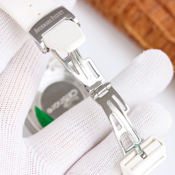 Watches  AudemarsPiguet 323103 size:37 mm