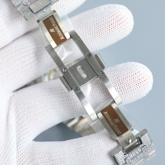 Watches  AudemarsPiguet 323123 size:42*12 mm