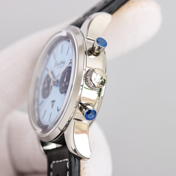 Watches BREITLING 323245 size:43*13 mm