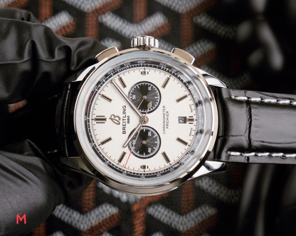 Watches BREITLING 323186 size:43*13 mm