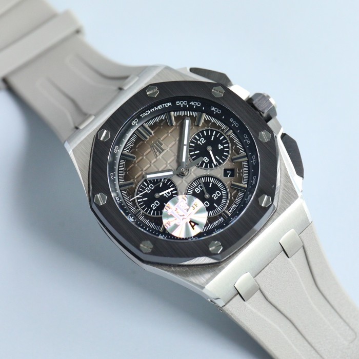Watches  AudemarsPiguet 323133 size:44*17 mm