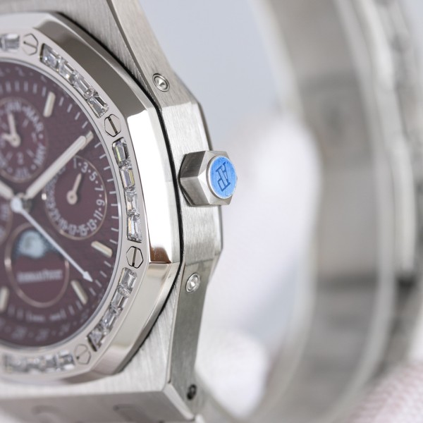 Watches  AudemarsPiguet 323140 size:41*10.4 mm