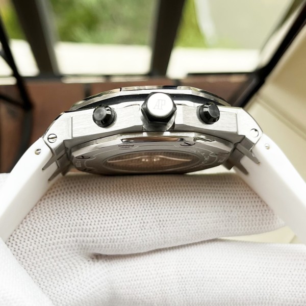 Watches  AudemarsPiguet 323110 size:44*15 mm