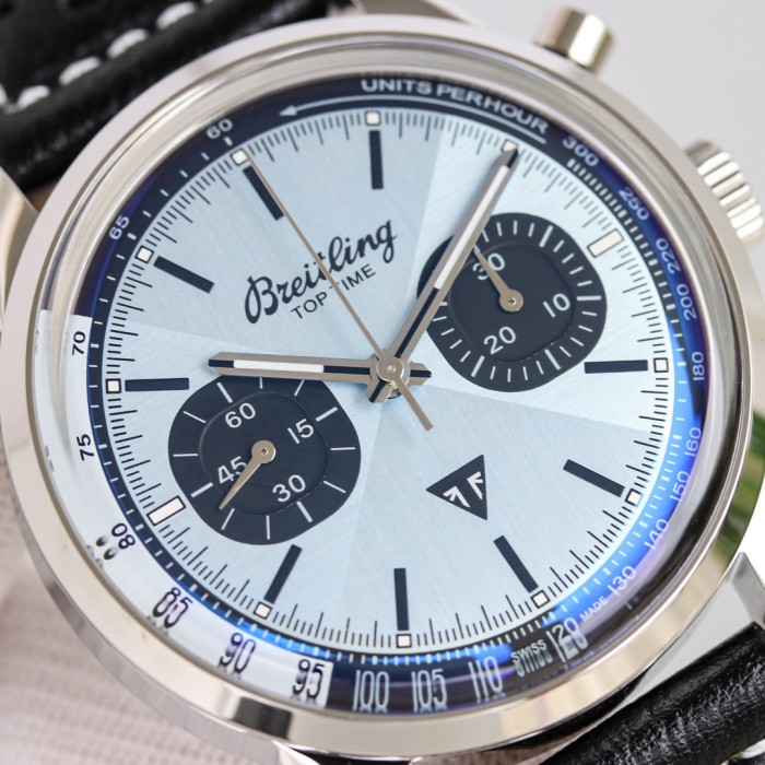 Watches BREITLING 323245 size:43*13 mm