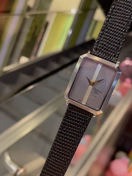 Watches Dior 323373 size:26*32 mm