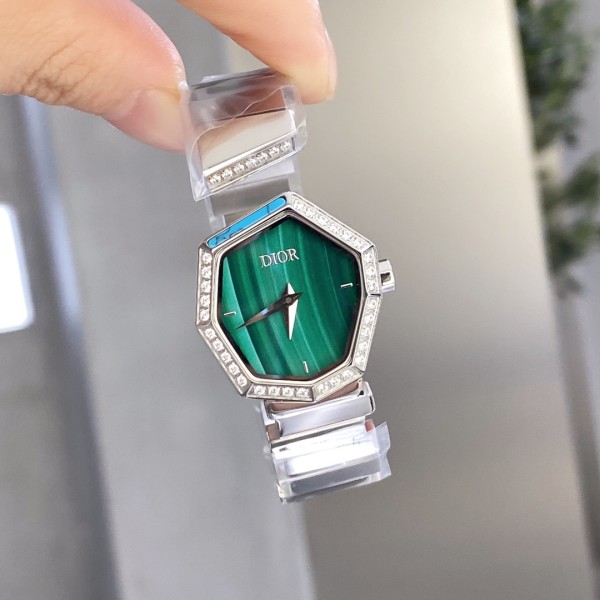 Watches Dior 323416 size:26*32 mm