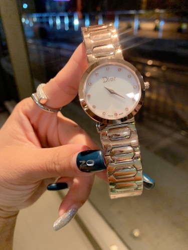 Watches Dior 323367 size:26*32 mm