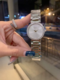 Watches Dior 323372 size:26*32 mm