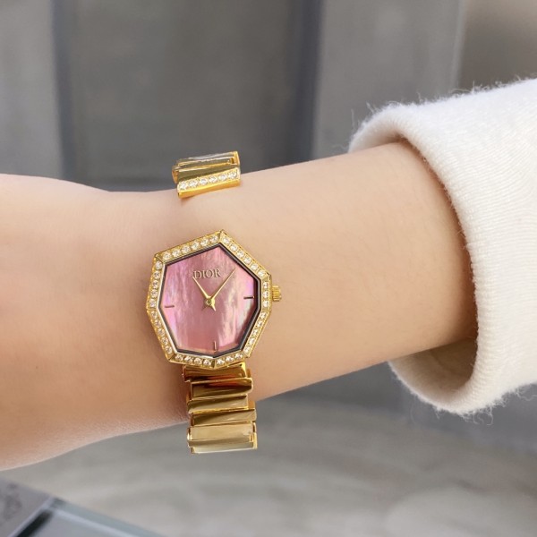 Watches Dior 323409 size:33 mm