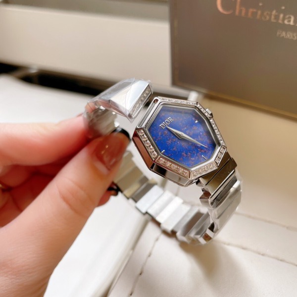 Watches Dior 323396 size:33 mm