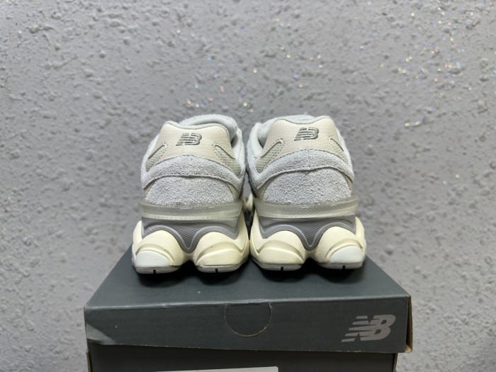 New Balance 9060 Quartz Grey