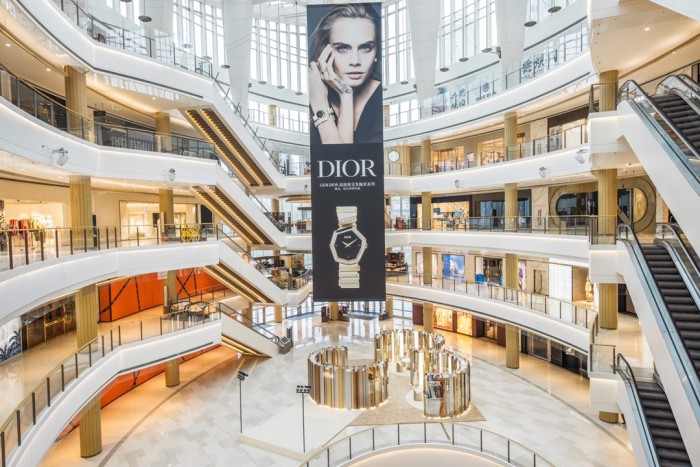 Watches Dior 323451 size:25*27 mm