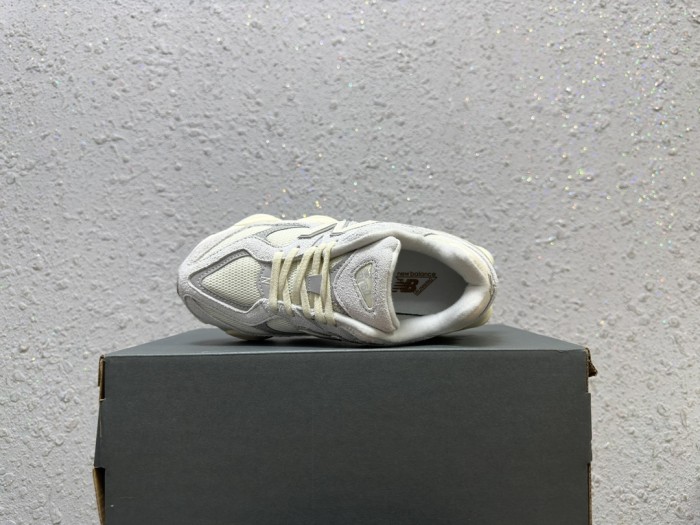 New Balance 9060 Quartz Grey