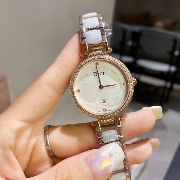 Watches Dior 323384 size:34 mm