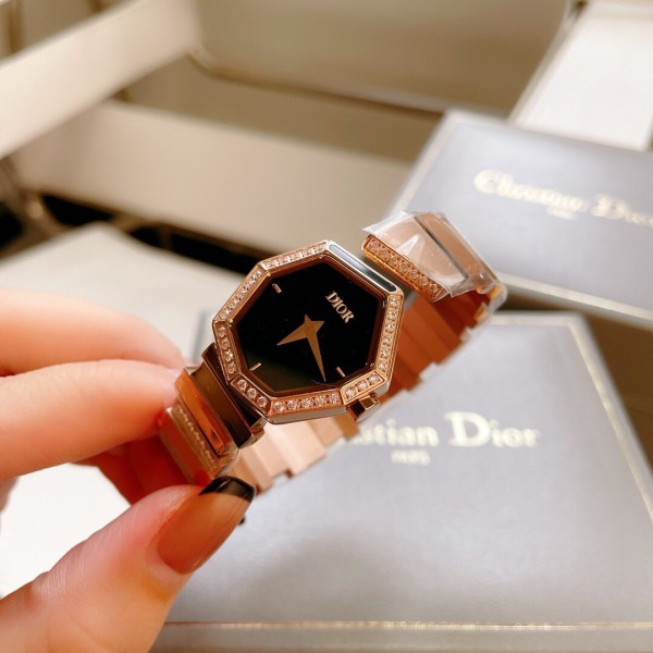 Watches Dior 323401 size:33 mm