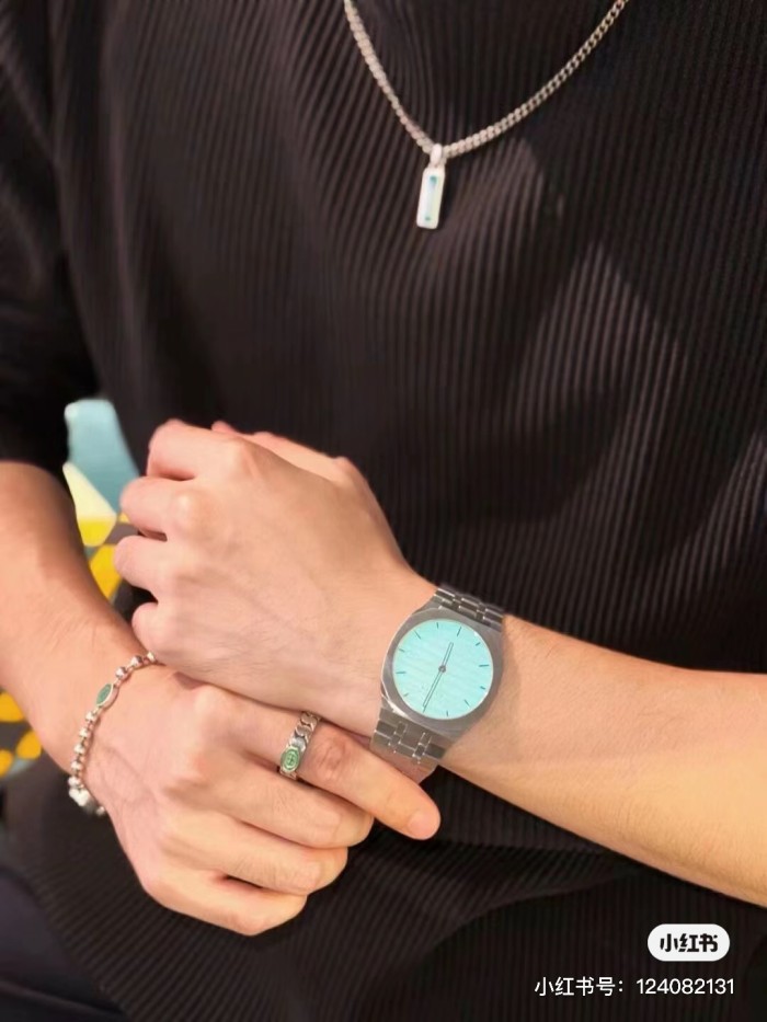 Watches GUCCL 323552 size:38*30 mm