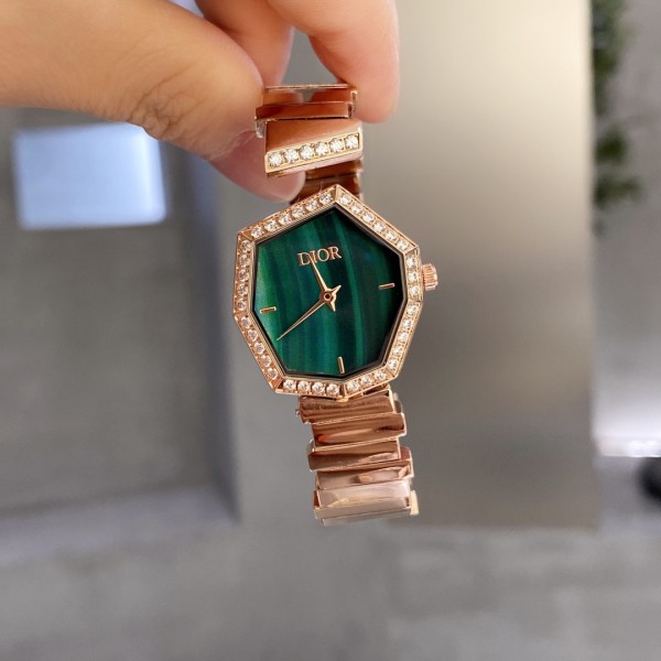 Watches Dior 323408 size:33 mm