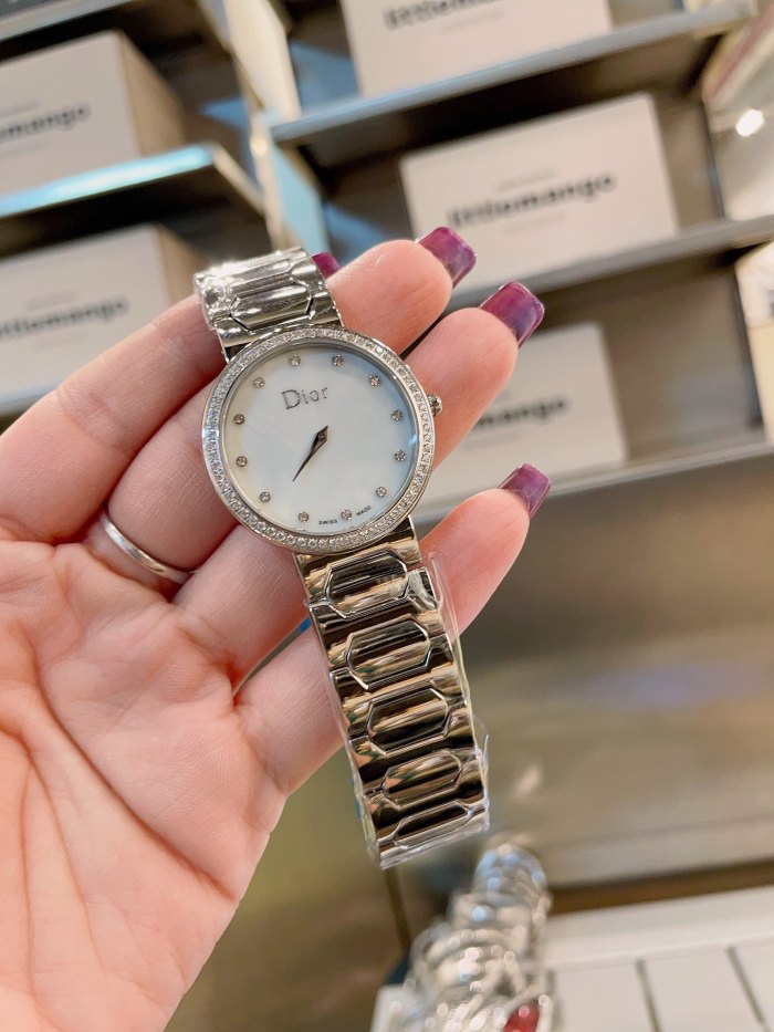 Watches Dior 323438 size:34 mm