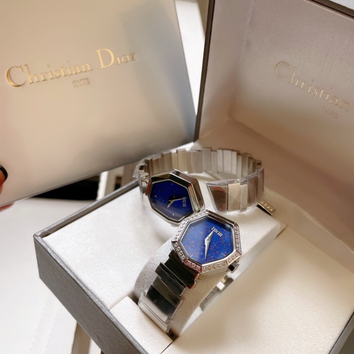 Watches Dior 323396 size:33 mm