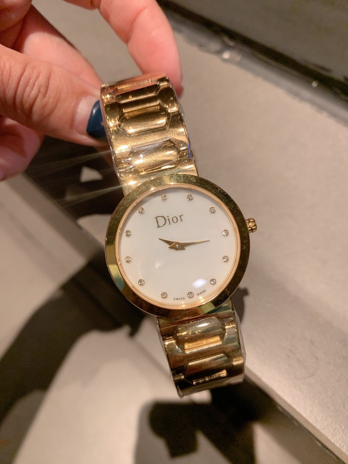 Watches Dior 323367 size:26*32 mm