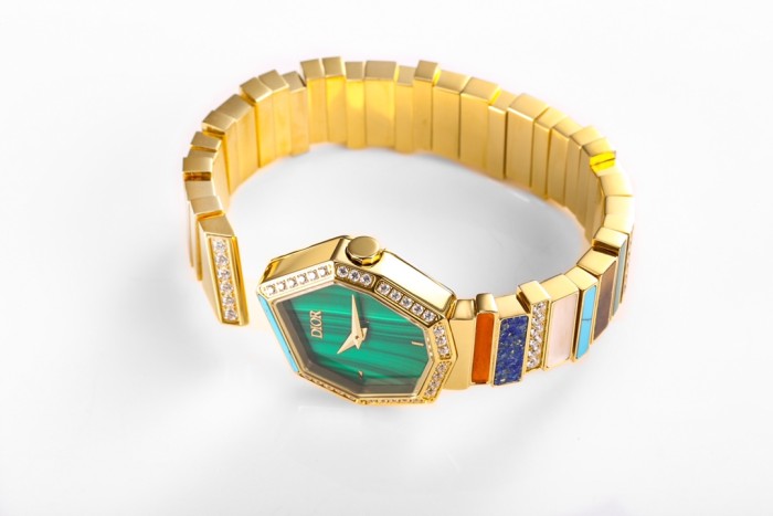 Watches Dior 323450 size:25*27 mm