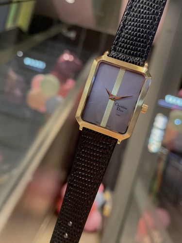 Watches Dior 323377 size:26*32 mm