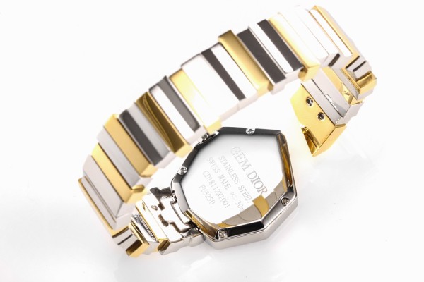 Watches Dior 323459 size:25*27 mm