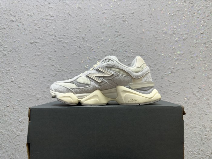 New Balance 9060 Quartz Grey