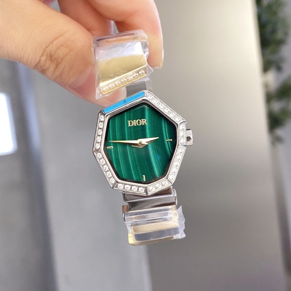 Watches Dior 323419 size:26*32 mm