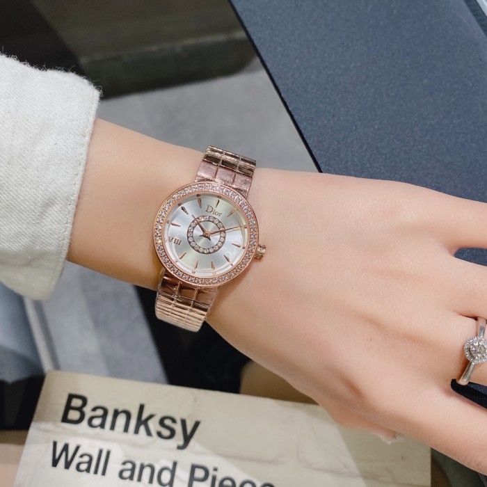 Watches Dior 323366 size:30 mm