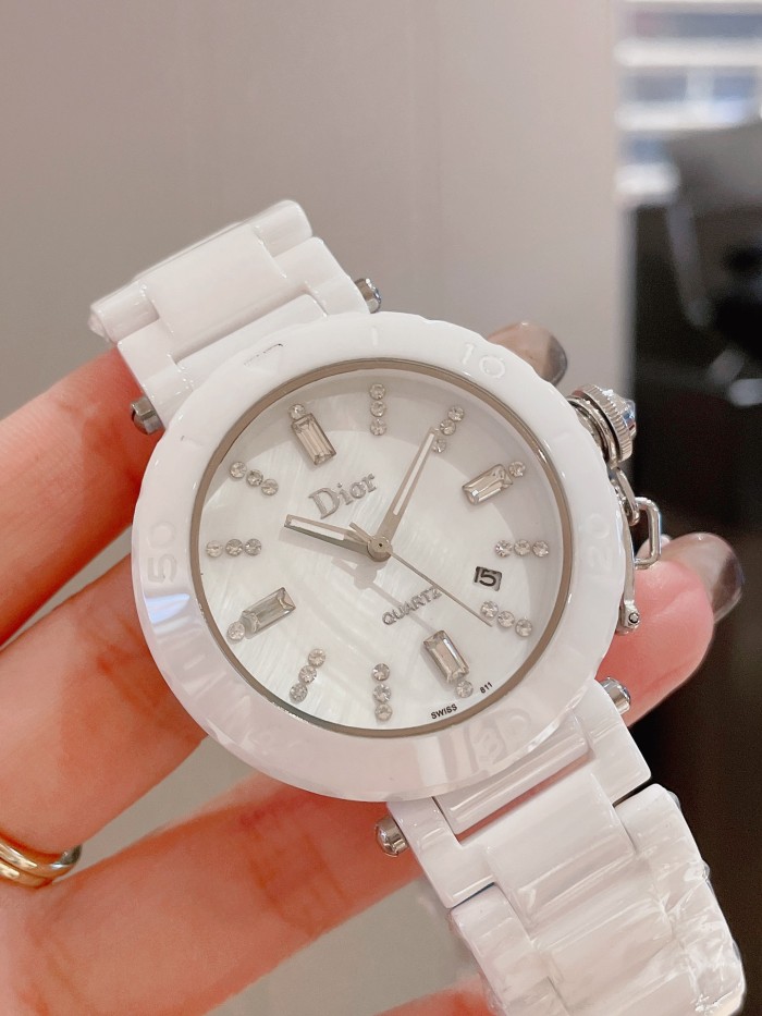 Watches Dior 323381 size:34 mm