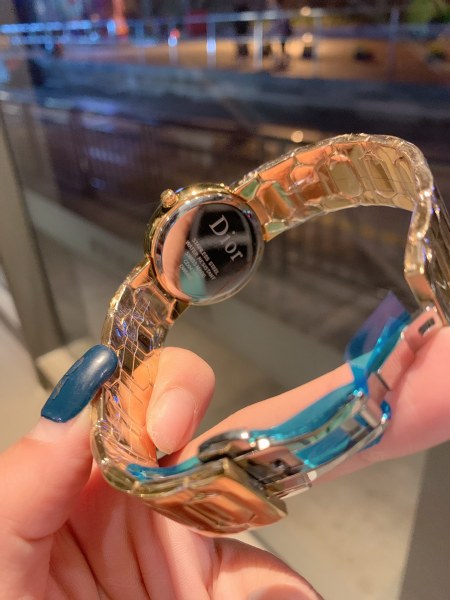 Watches Dior 323372 size:26*32 mm