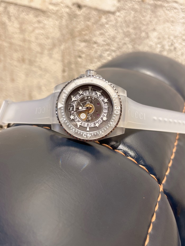 Watches GUCCI 323506 size:40 cm