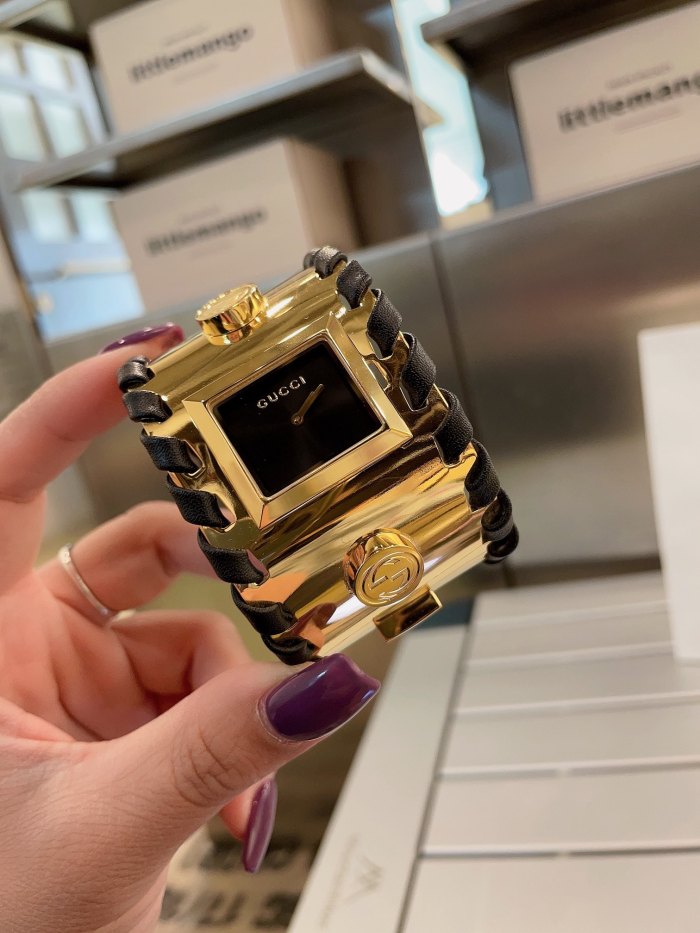 Watches GUCCI 323462 size:36 cm