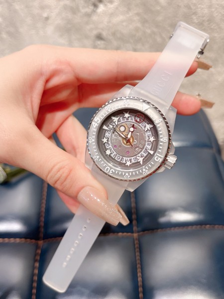 Watches GUCCI 323504 size:40 cm