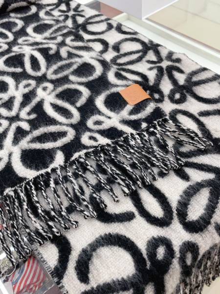 Streetwear Scarf Loewe 323776