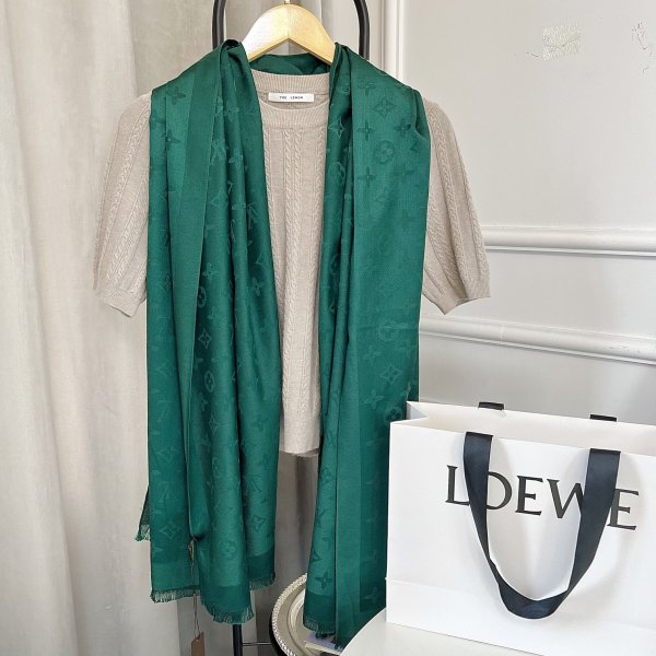 Streetwear Scarf LV 323806 size:75*200cm