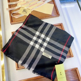 Streetwear Scarf BURBERRY 323791 size：180*70CM