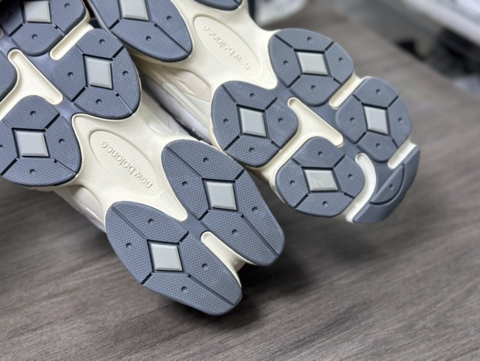 New Balance 9060 Sea Salt White