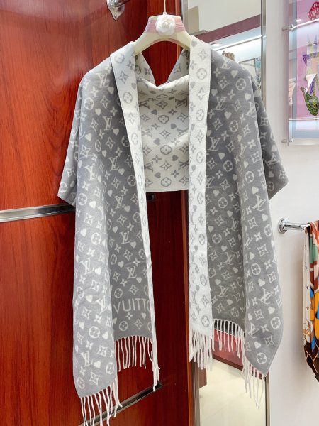 Streetwear Scarf LV 323781 SIZE:45*200cm