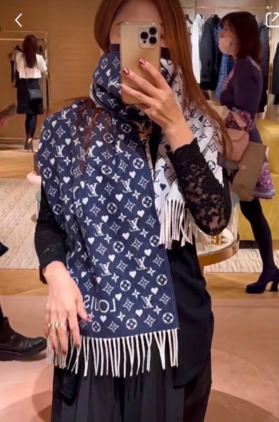 Streetwear Scarf LV 323782 SIZE:45*200cm