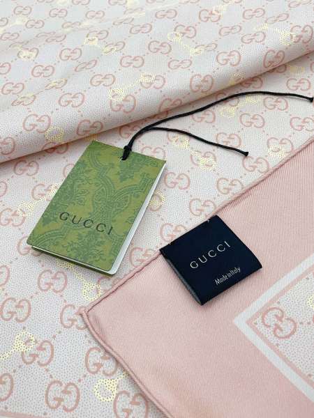 Streetwear Scarf GUCCI 323759 SIZE:90cm*90cm