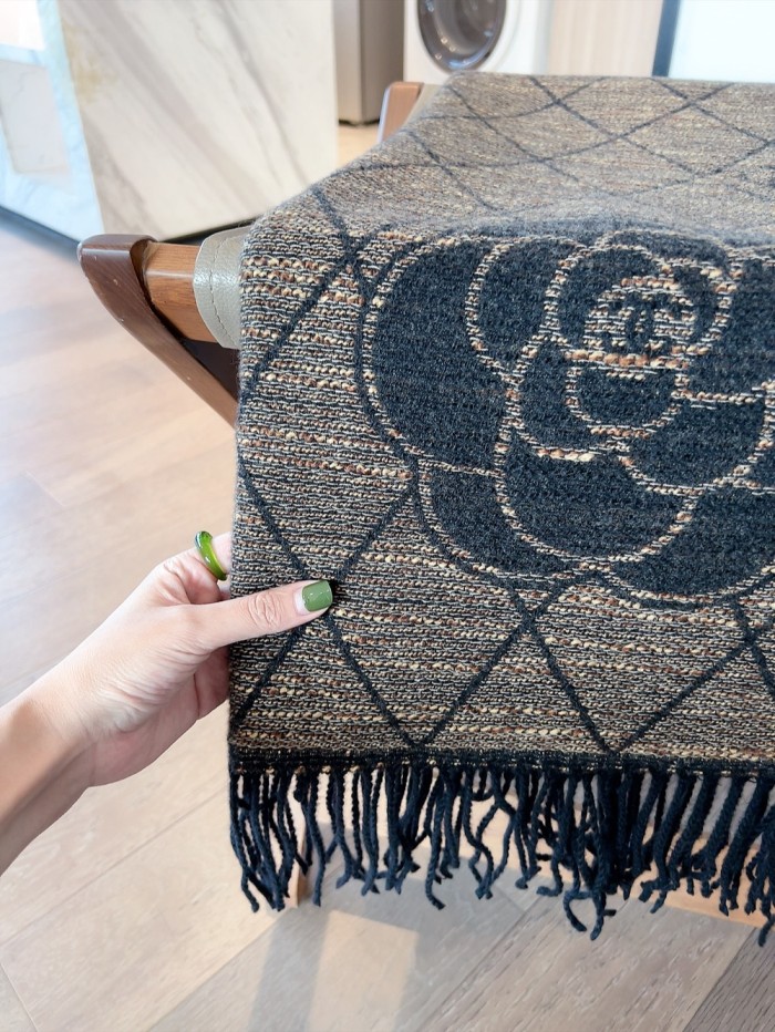 Streetwear Scarf CHANEL 323799 