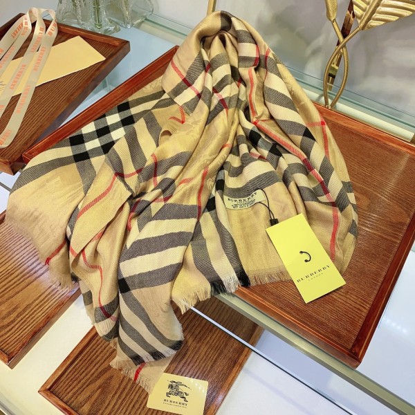 Streetwear Scarf BURBERRY 323786 size：180*70CM