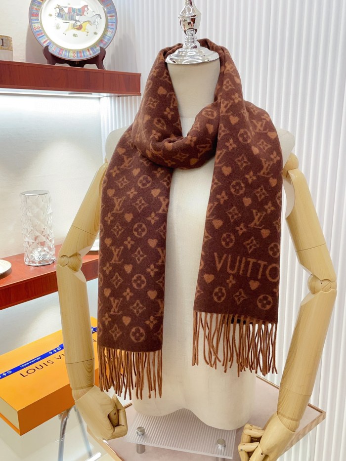 Streetwear Scarf LV 323780 SIZE:45*200cm